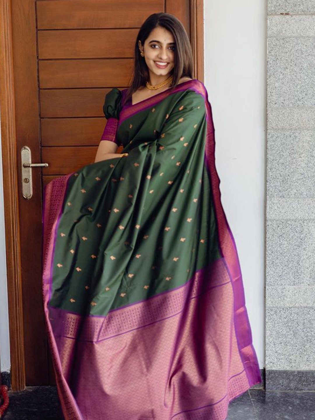 

VEERAX Pure Silk Designer Kota Saree, Green