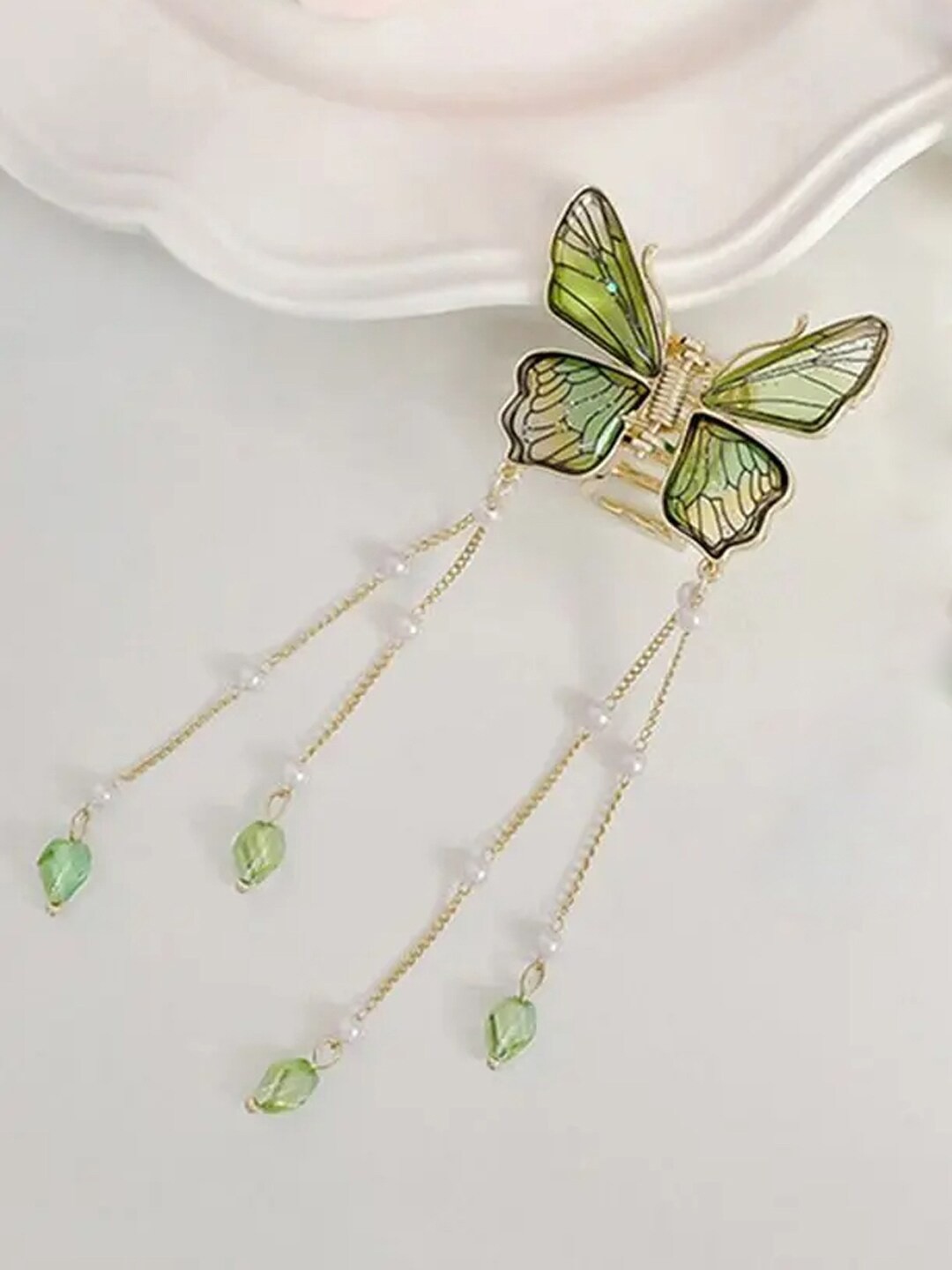 

VAGHBHATT Women Green Claw Clip