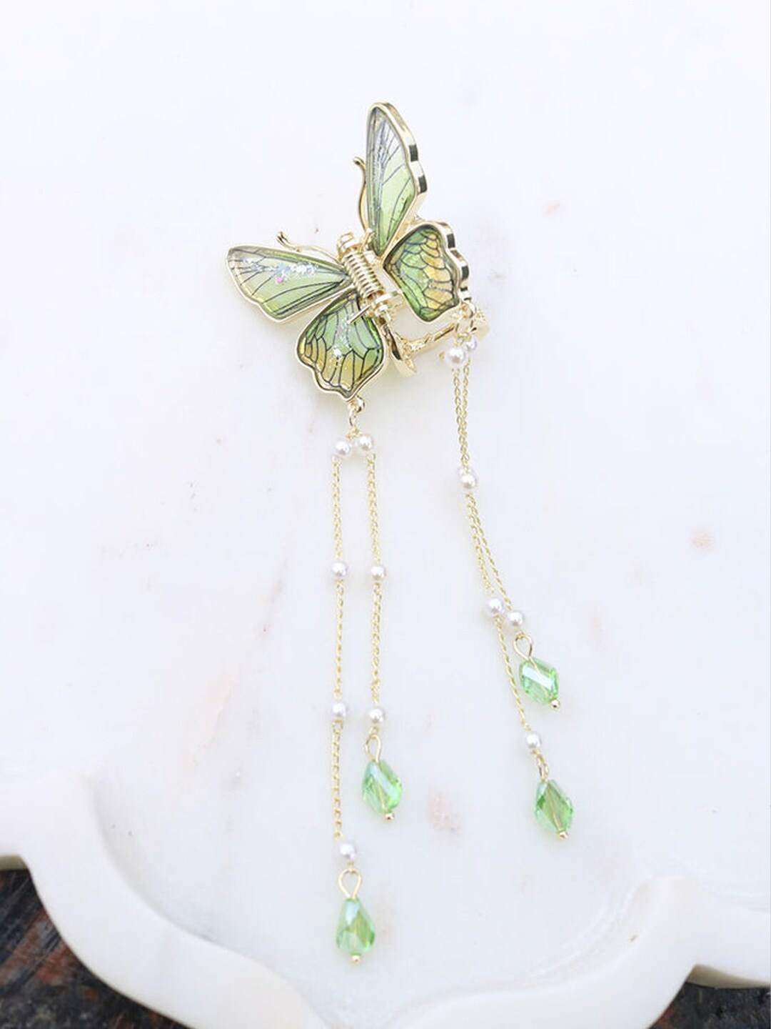 

VAGHBHATT Butterfly Claw Clip, Green
