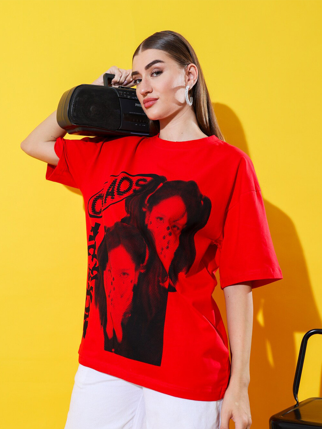 

Stylecast X Hersheinbox Red Graphic Printed Drop-Shoulder Relaxed Fit Pure Cotton T-shirt
