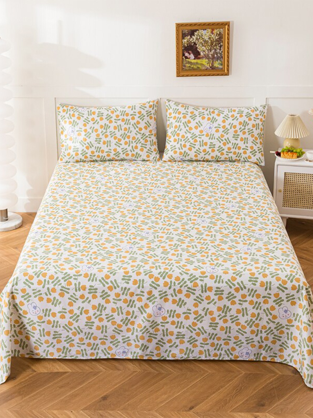 

JC HOME White Green 200 TC Cotton Queen Bedsheet with 2 Pillow Covers