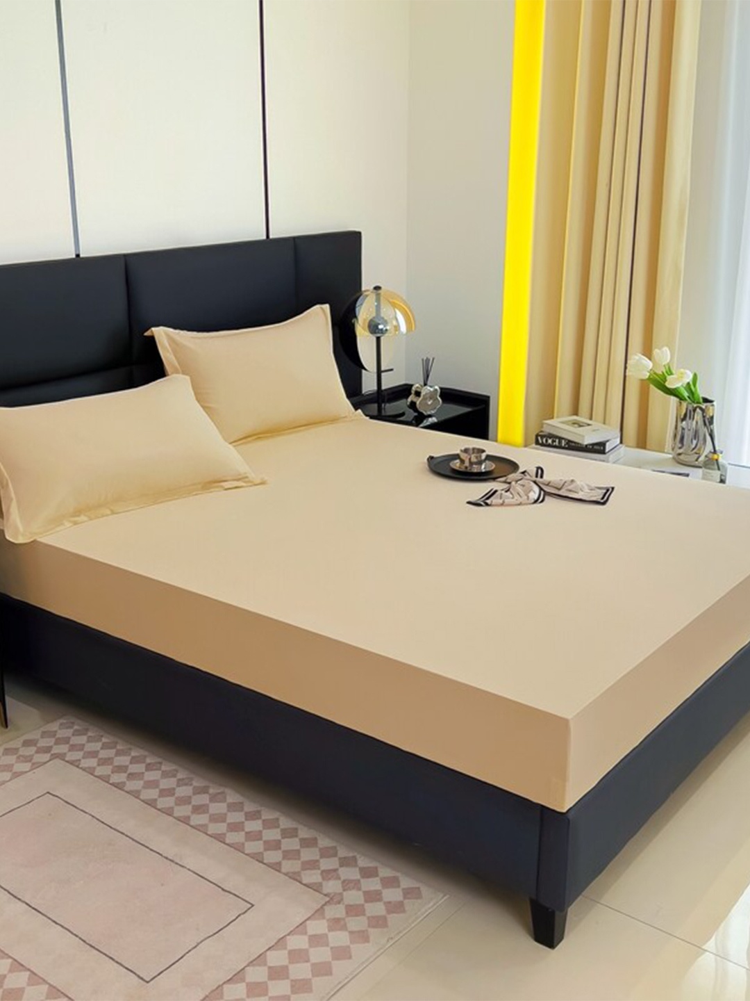 

JC HOME Yellow 150 TC Fitted King Bedsheet with 2 Pillow Covers