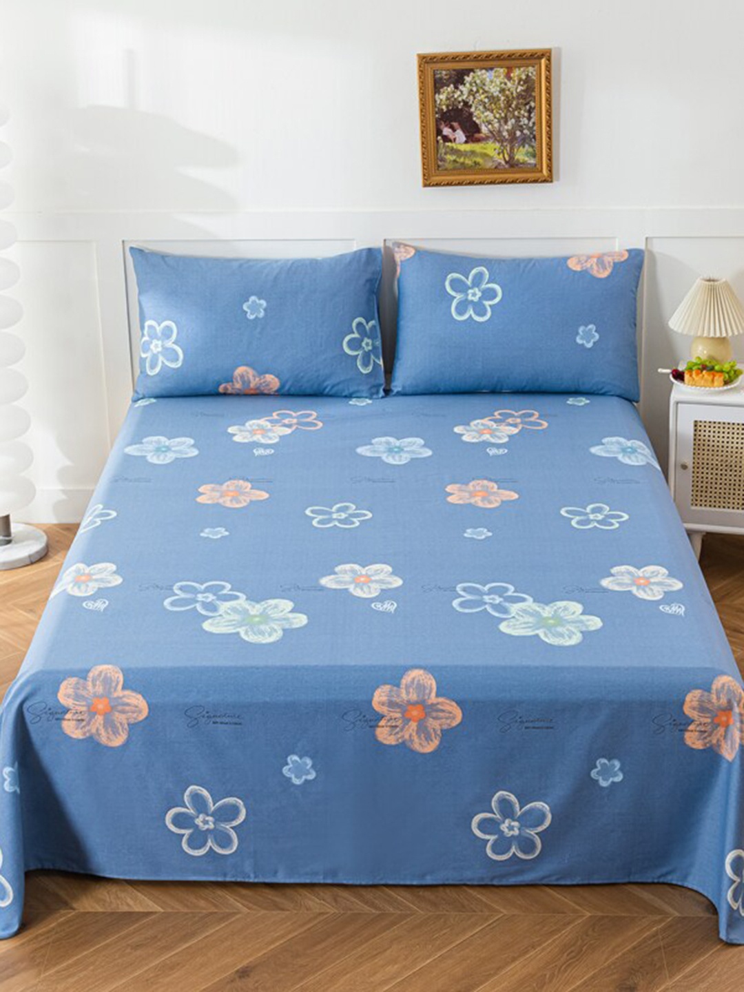 

JC HOME Blue & White 200 TC Cotton Queen Bedsheet with 2 Pillow Covers