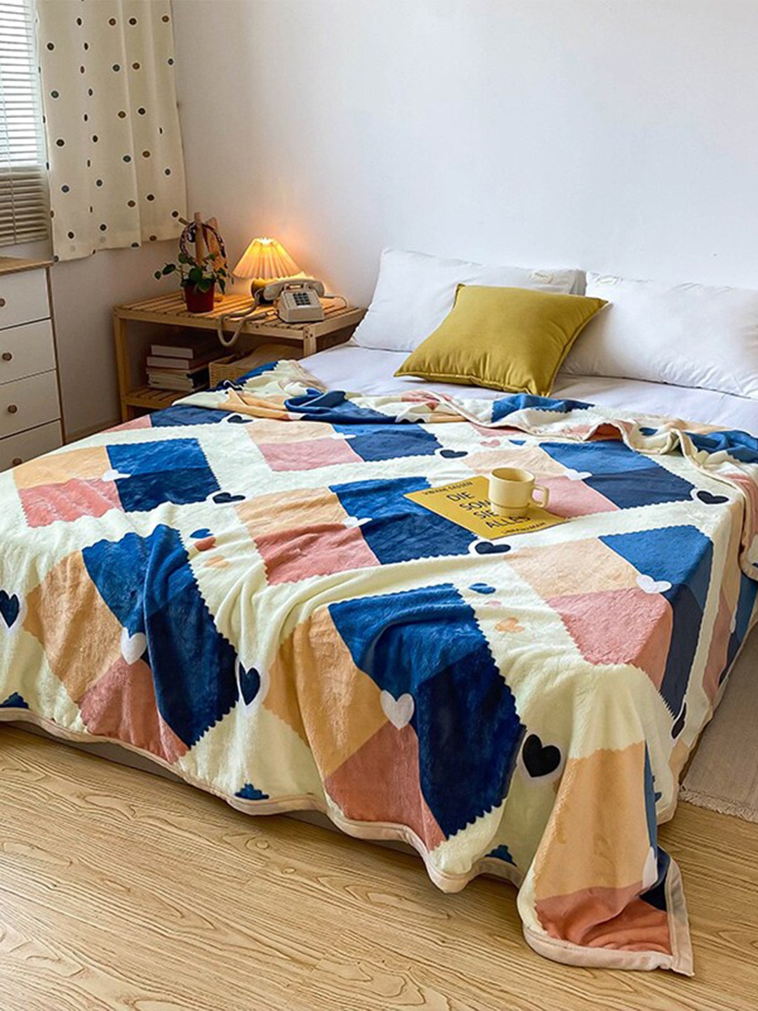 

JC Collection White & Blue Geometric AC Room Double Bed Blanket