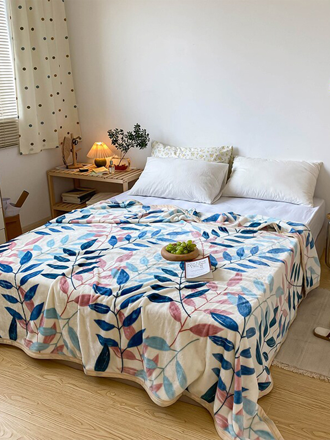 

JC Collection White & Blue AC Room Double Bed Blanket