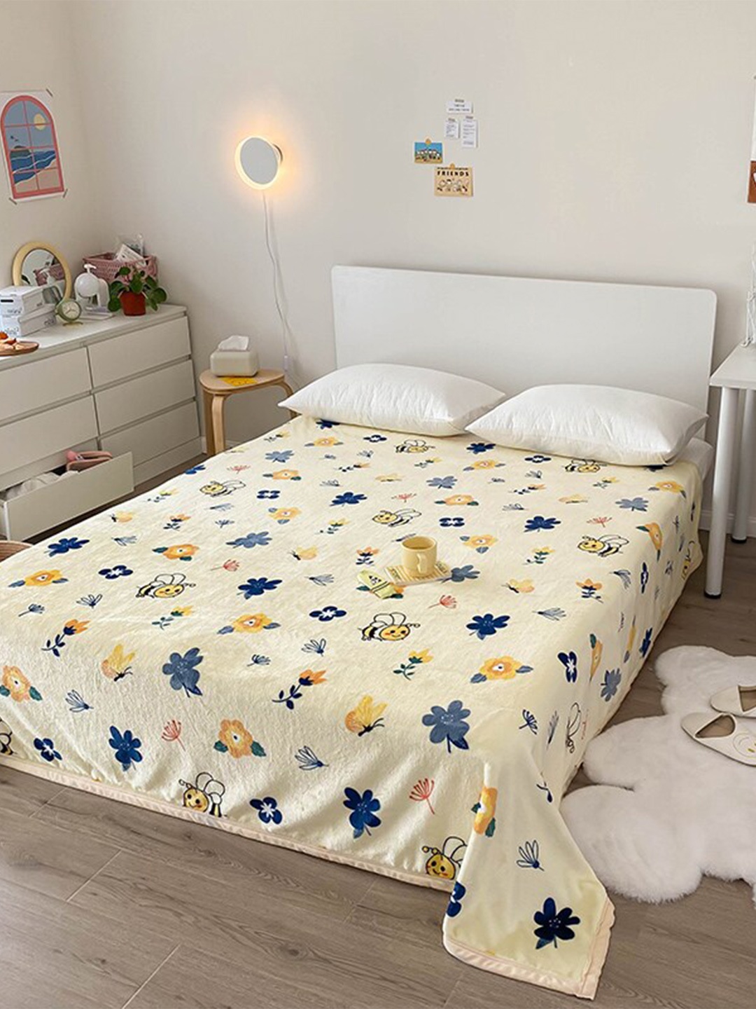 

JC Collection Yellow & Blue Floral AC Room Single Bed Blanket