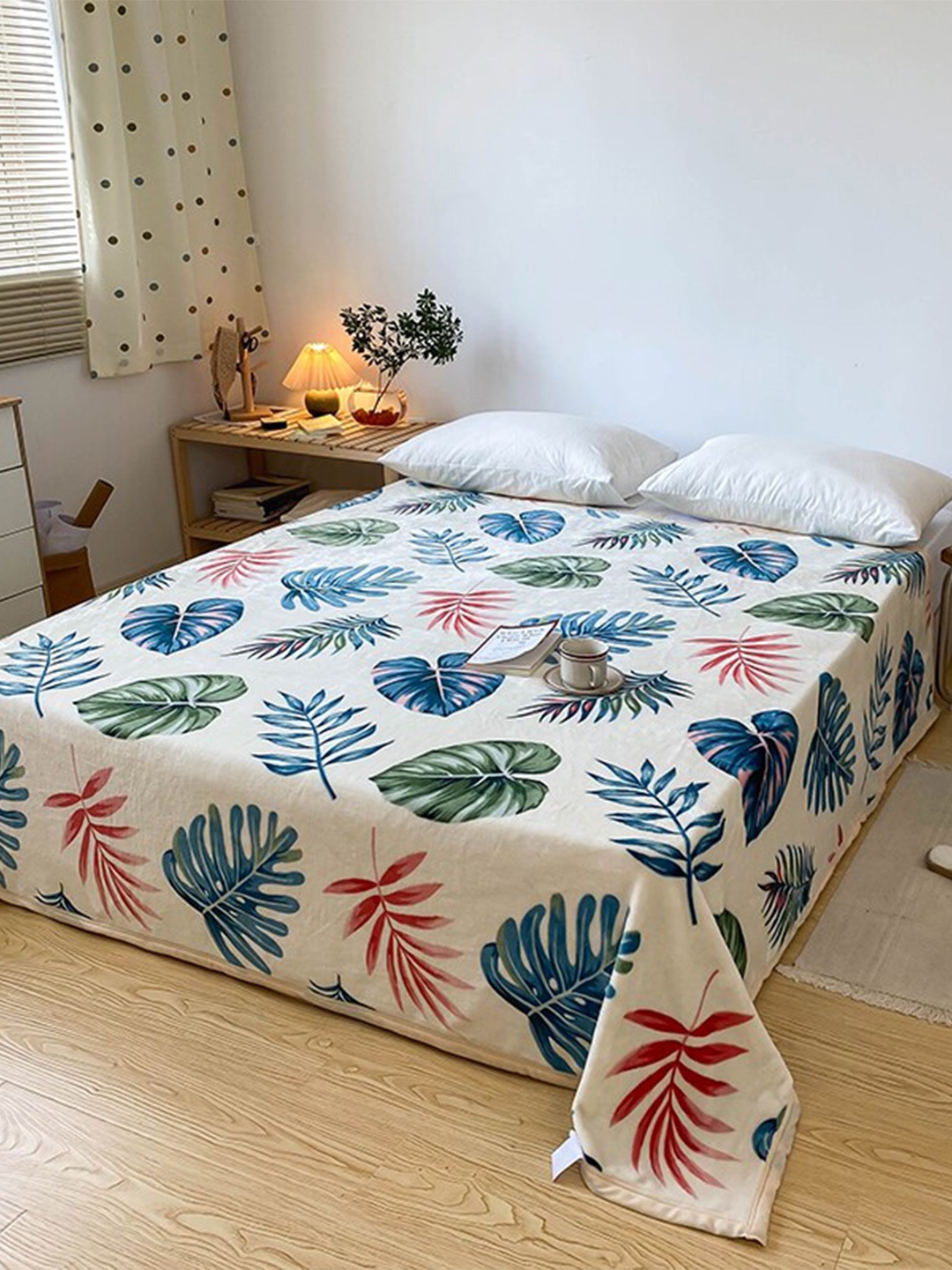 

JC Collection White AC Room Double Bed Blanket, Cream