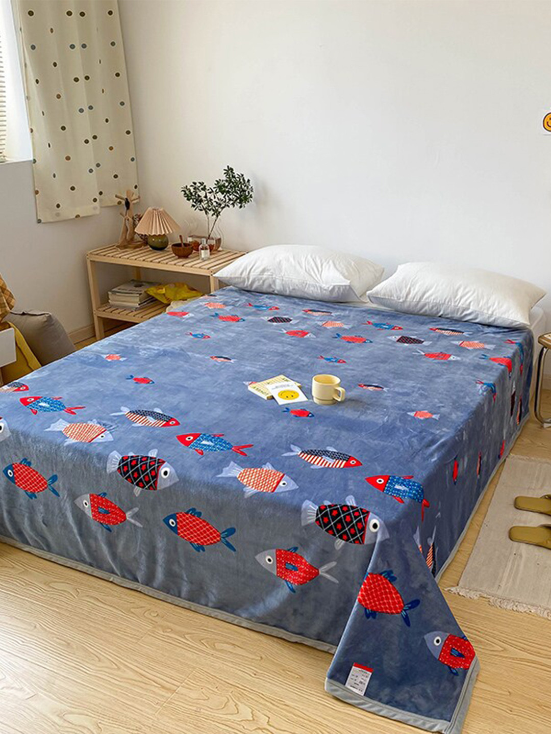 

JC Collection Blue & Red Geometric AC Room Single Bed Blanket