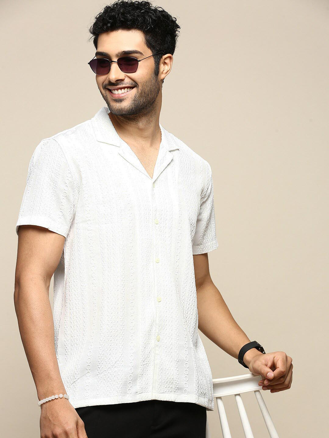 

INVICTUS Club Self Design Slim Fit Cotton Casual Shirt, White