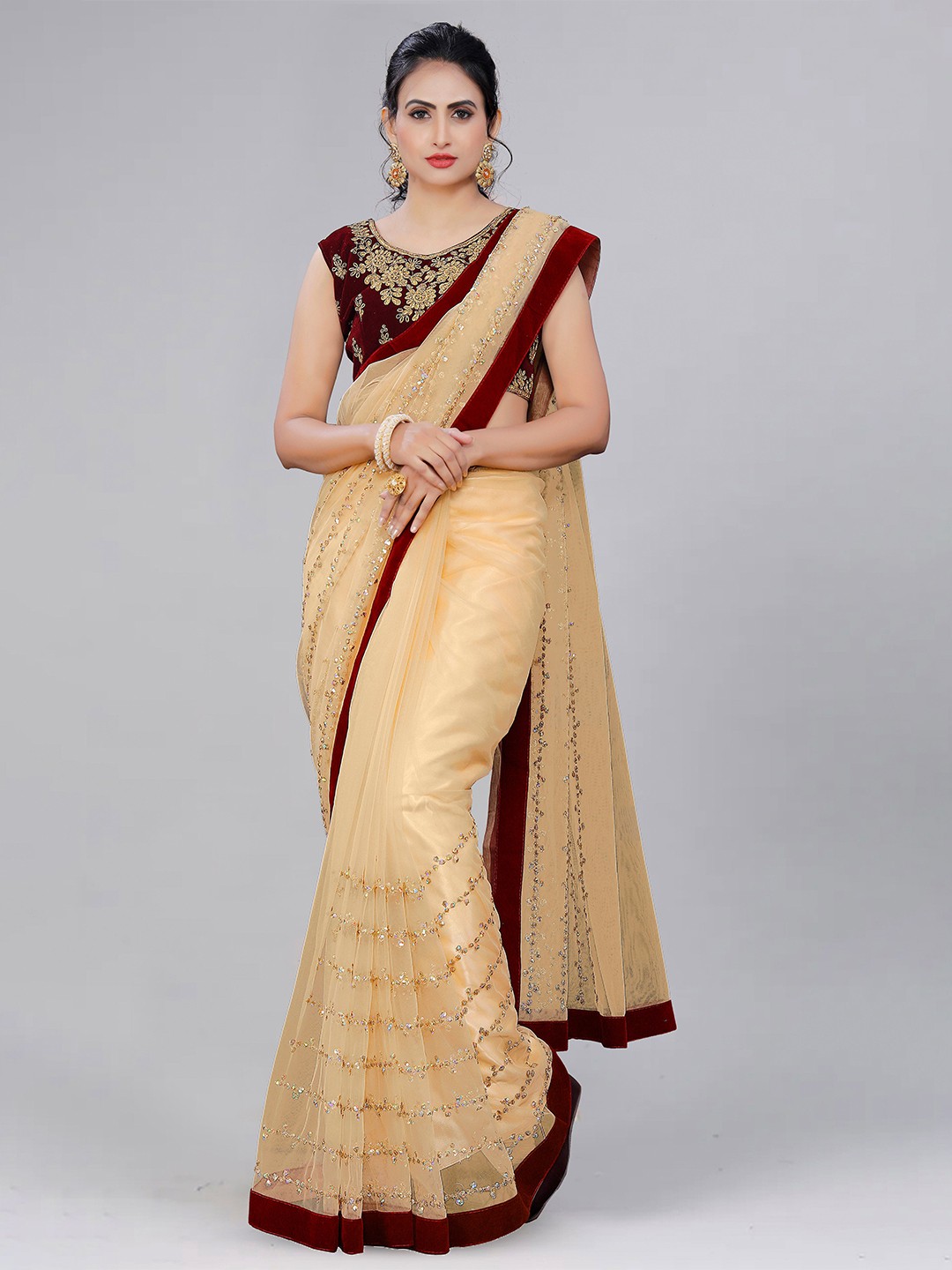 

Ashiya Fab Embellished Sequinned Net Saree, Beige