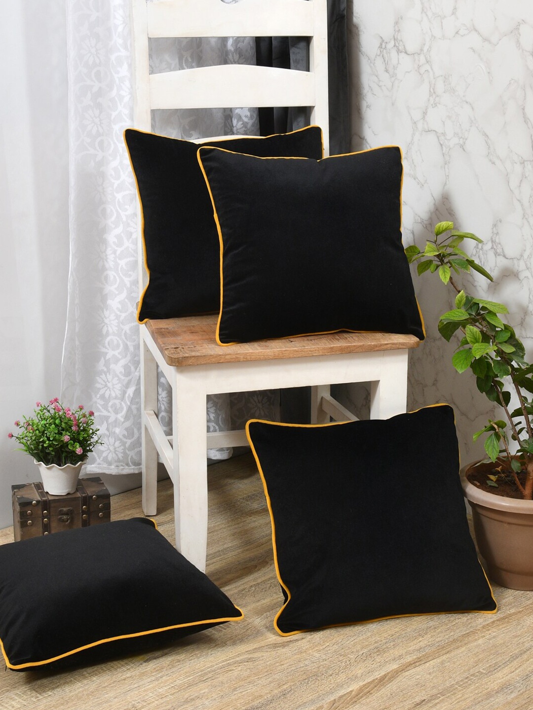 

Clasiko Black & Yellow 4 Pieces Velvet Square Cushion Covers