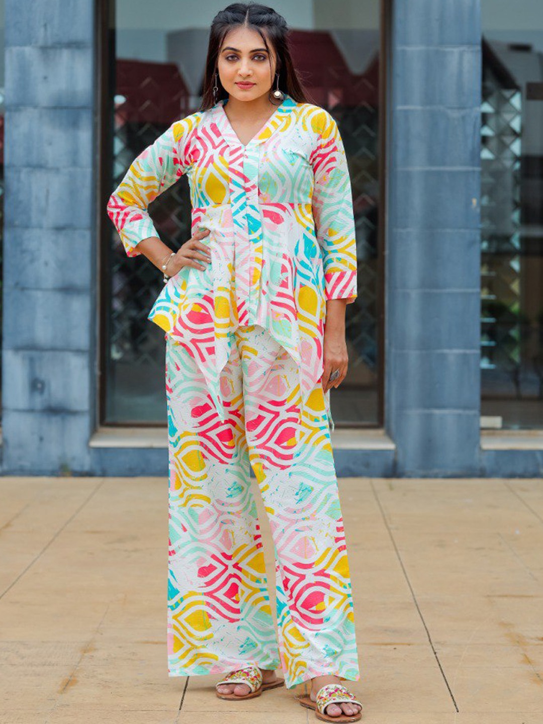 

ISHA TRADE Printed V-Neck Top With Palazzos Co-Ords, Blue