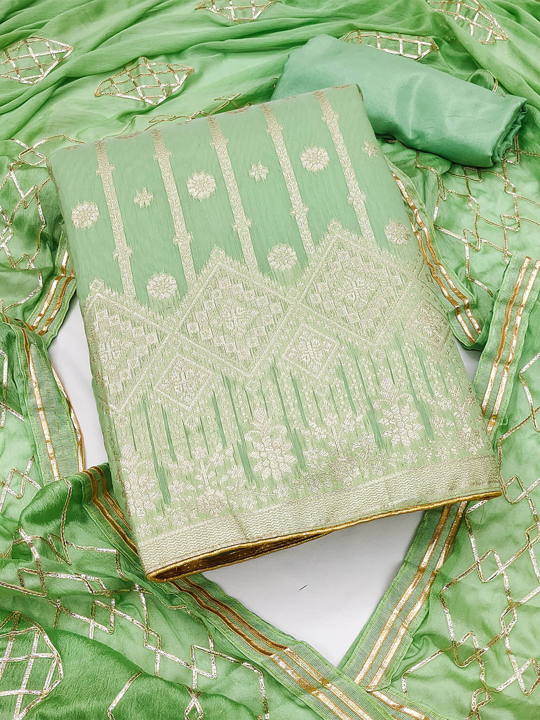 

MANVAA Ethnic Motifs Woven Design Banarasi Jacquard Unstitched Dress Material, Green