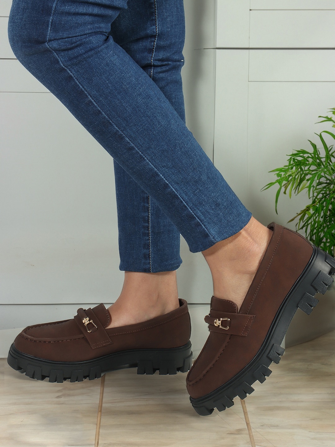 

ELLE Women Heeled Comfort Insole Horsebit Loafers, Brown
