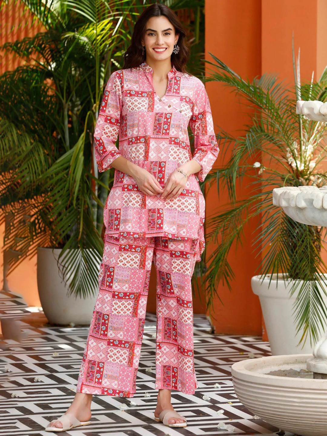 

ISHA TRADE Printed Mandarin Collar Top With Palazzos Co-Ords, Pink