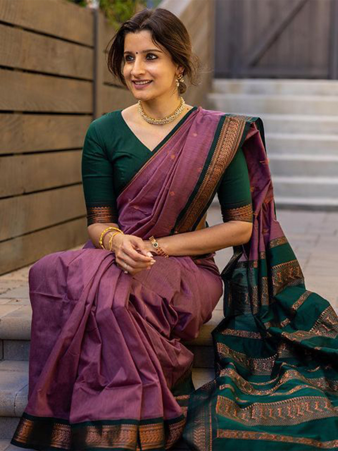 

bansari textiles Zari Jute Cotton Banarasi Saree, Purple