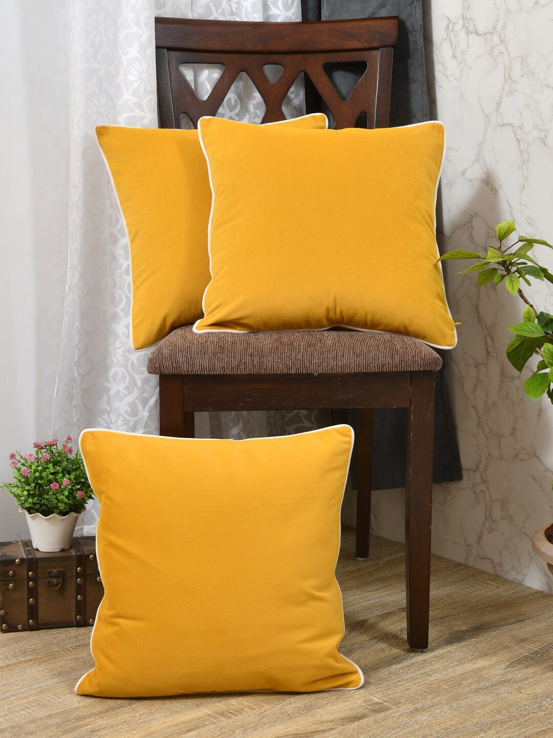 

Clasiko Yellow & White 3 Pieces Velvet Square Cushion Covers