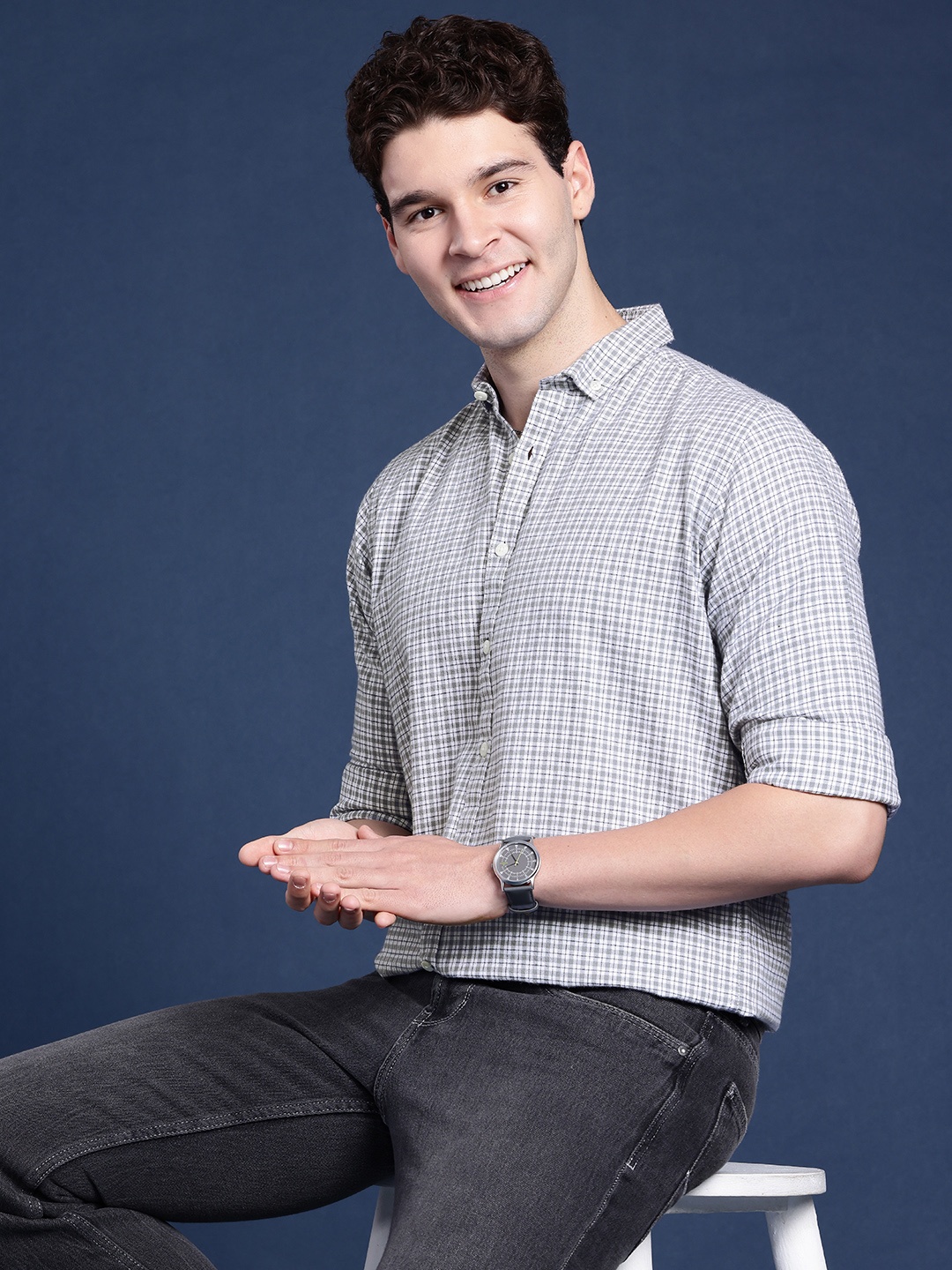 

Mast & Harbour Men Grid Tattersall Checked Casual Shirt, Grey