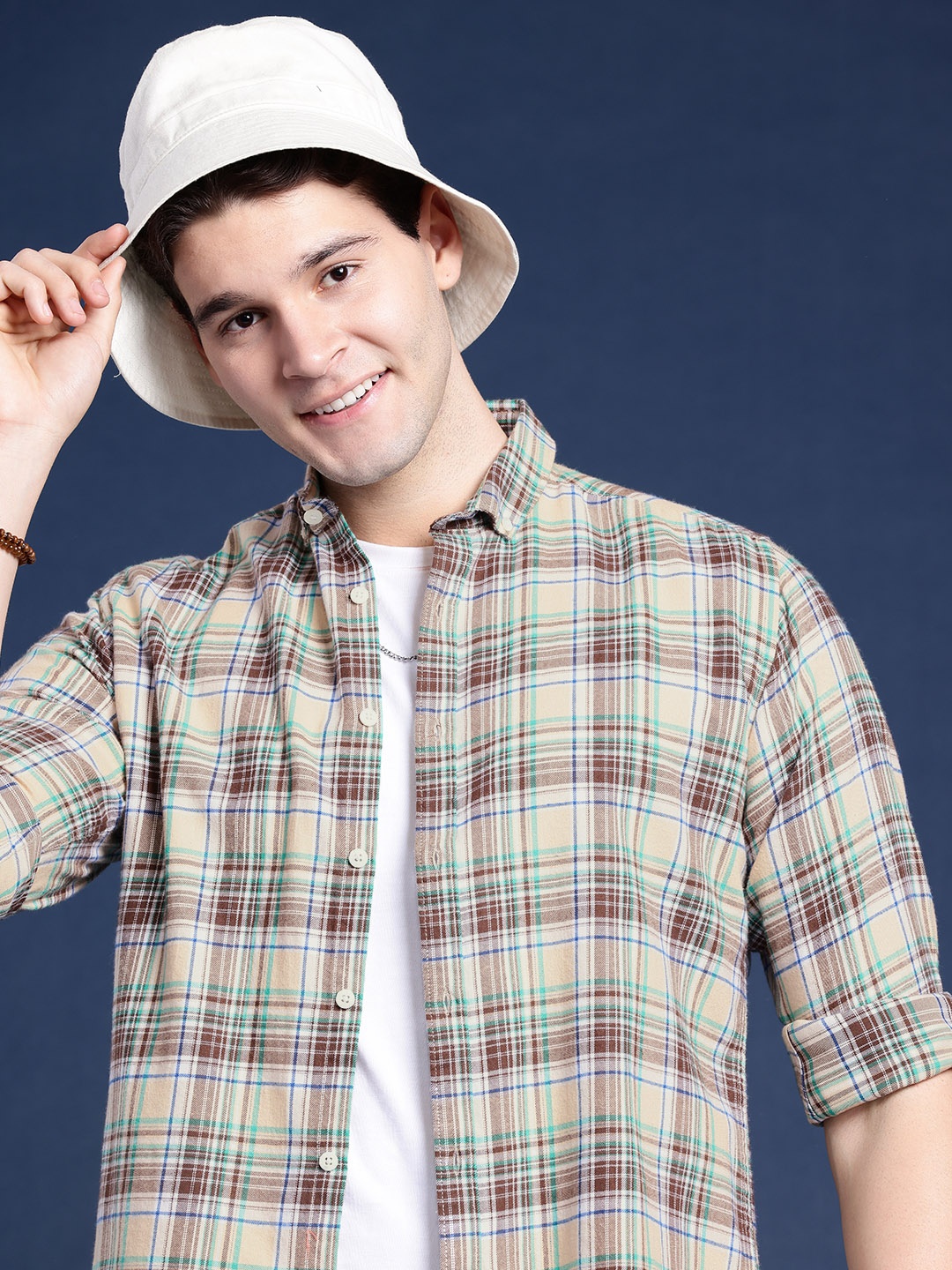 

Mast & Harbour Men Tartan Checked Casual Shirt, Beige