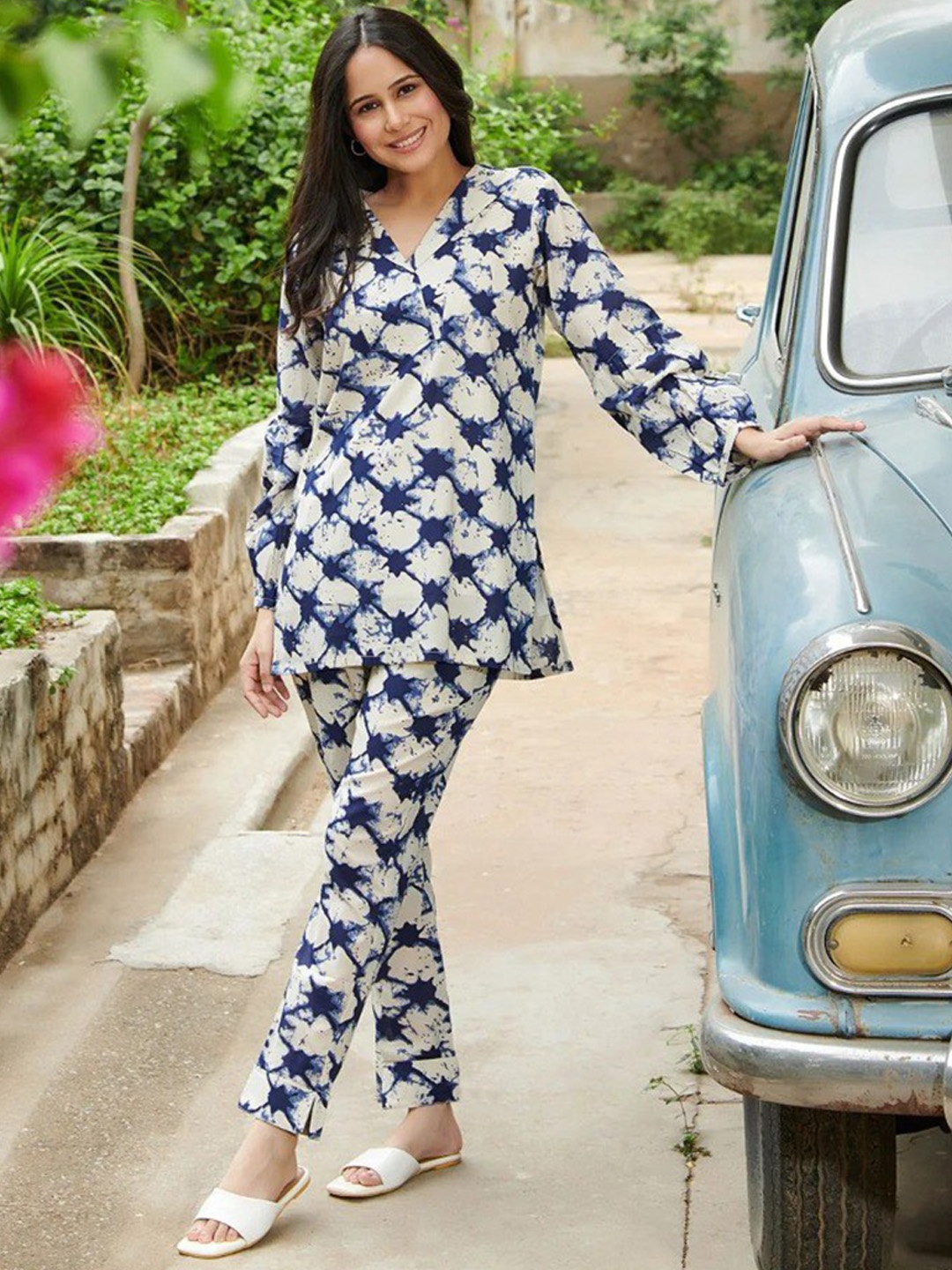 

ISHA TRADE Abstract Printed Cotton Tunic With Trouser Co-Ords, Blue