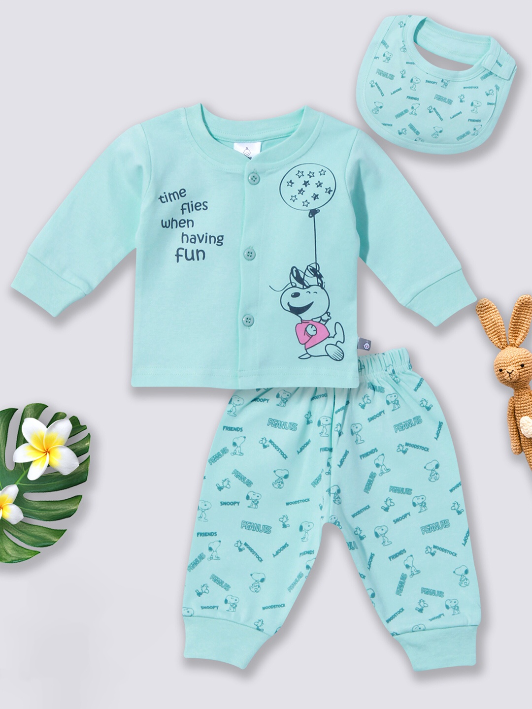 

Moms Love Boys Snoopy Printed Pure Cotton T-shirt & Pyjamas With Bib, Sea green
