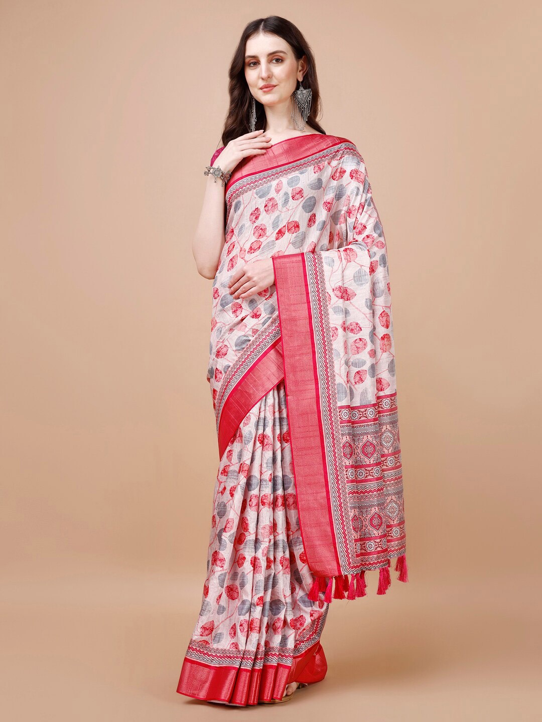 

JUST FASHION Floral Printed Zari Silk Blend Tussar Saree, Red