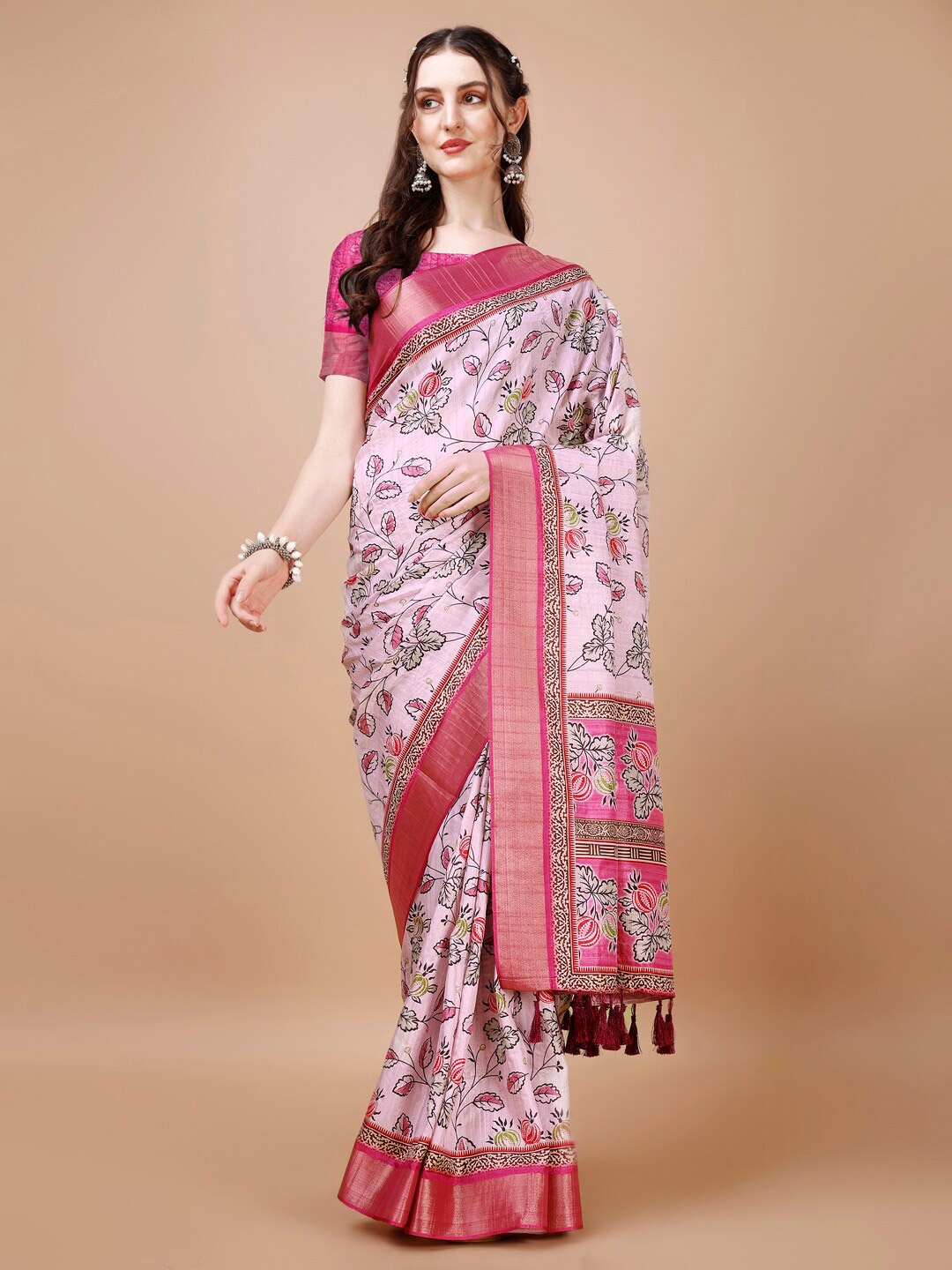 

JUST FASHION Floral Printed Zari Silk Blend Tussar Saree, Pink