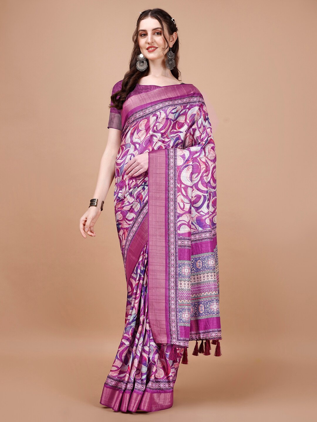 

JUST FASHION Abstract Printed Zari Silk Blend Tussar Saree, Magenta