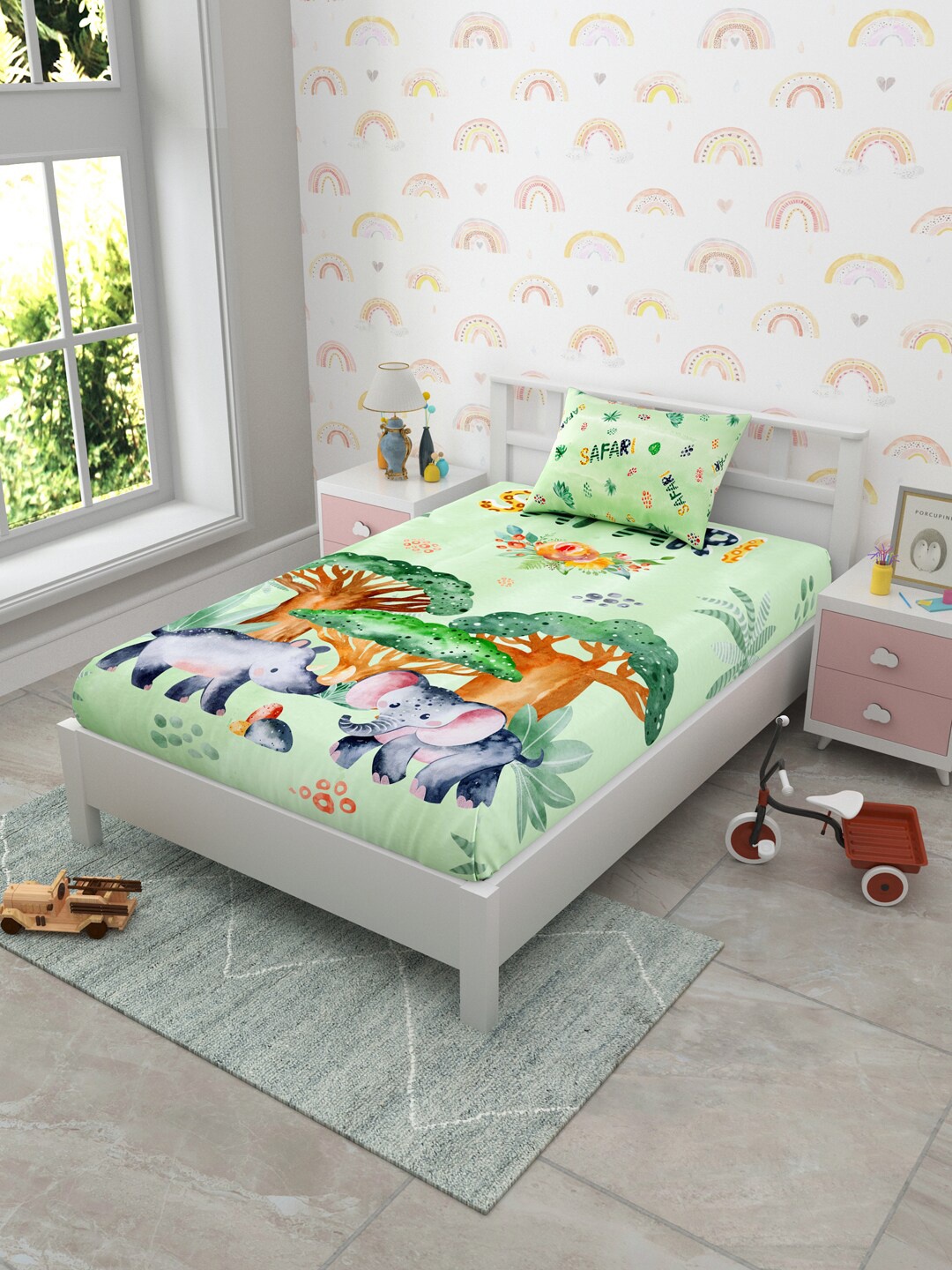 

EverHOME Green Cartoon Characters 160 TC Single Bedsheet with 2 Pillow Covers