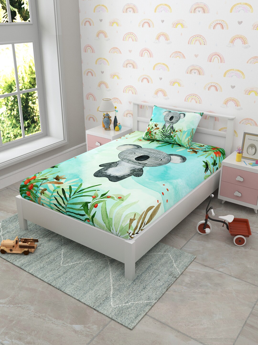 

EverHOME Green Cartoon Characters 160 TC Single Bedsheet with 2 Pillow Covers