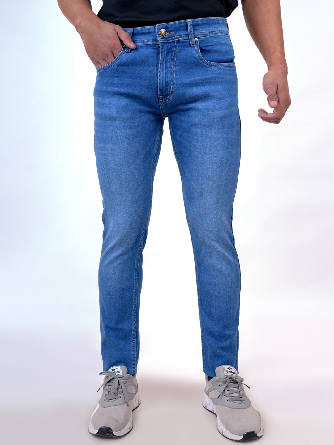 

Pontiac Men Light Fade Clean Look Stretchable Jeans, Blue