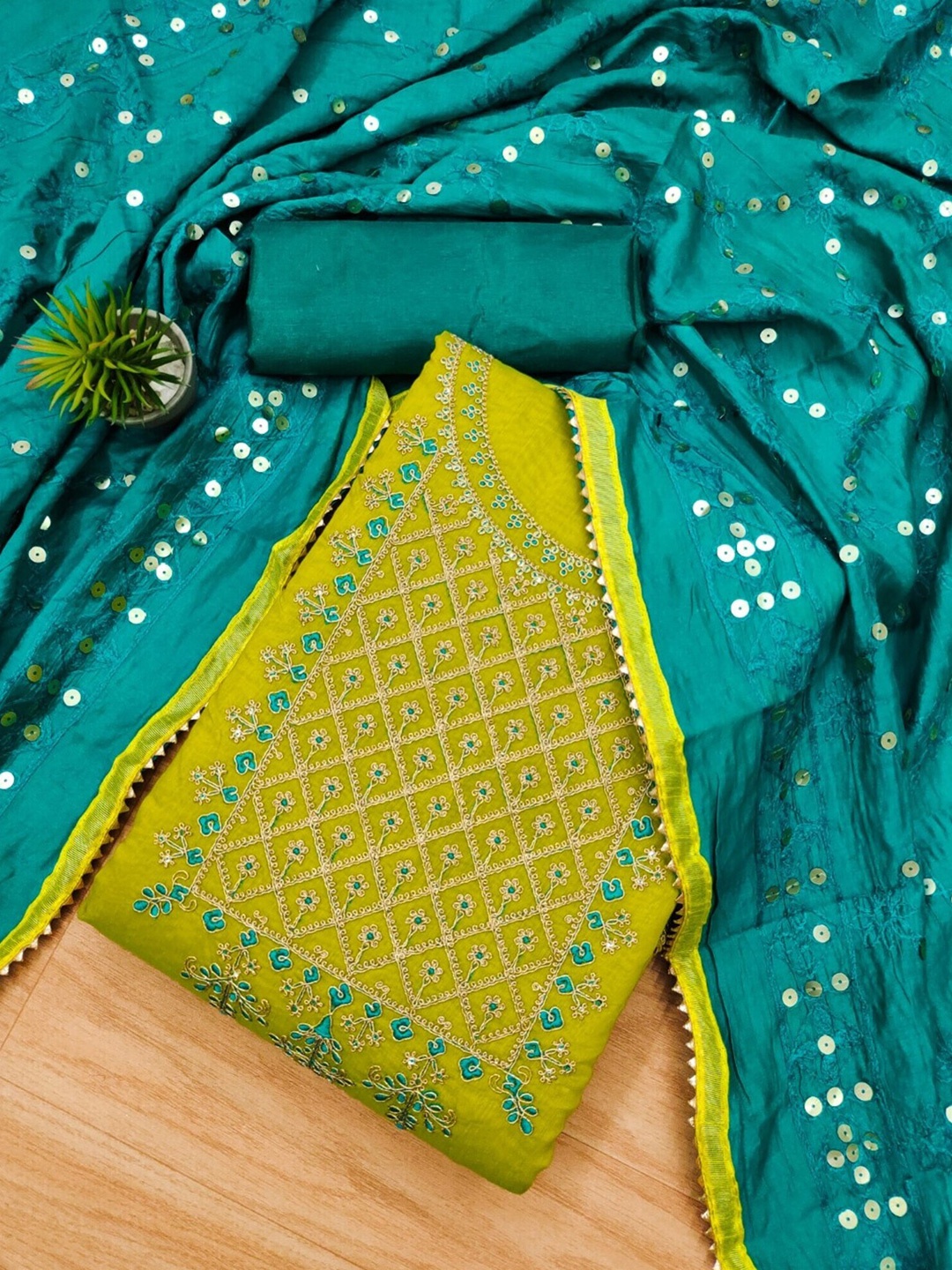 

Panzora Ethnic Motifs Embroidered Unstitched Dress Material, Yellow