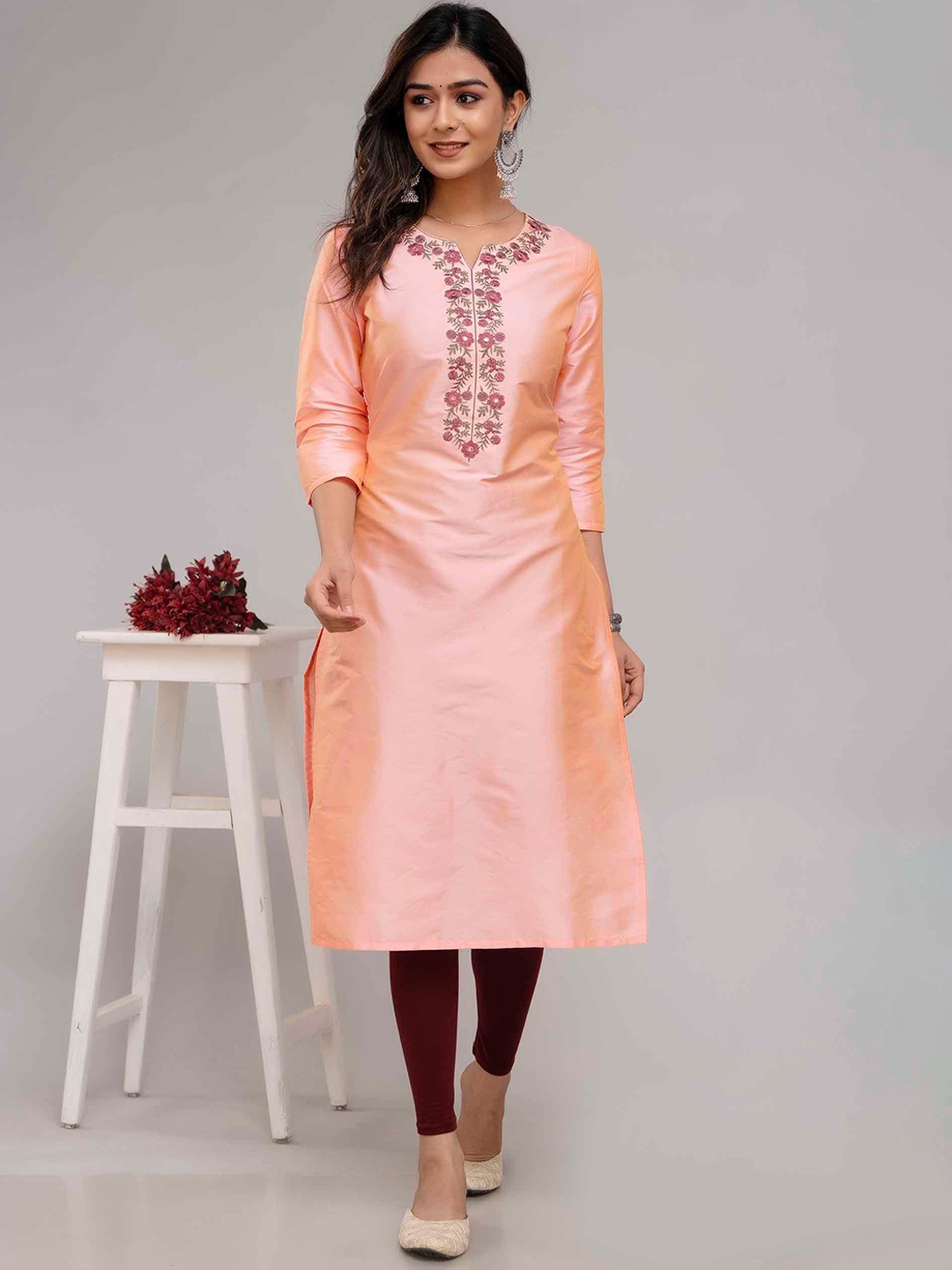 

Nehamta Embroidered Mirror Work Notch Neck Silk Blend Straight Kurta, Pink