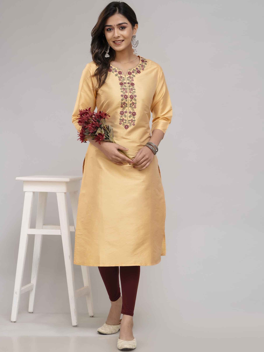 

Nehamta Embroidered Mirror Work Notch Neck Silk Blend Straight Kurta, Cream