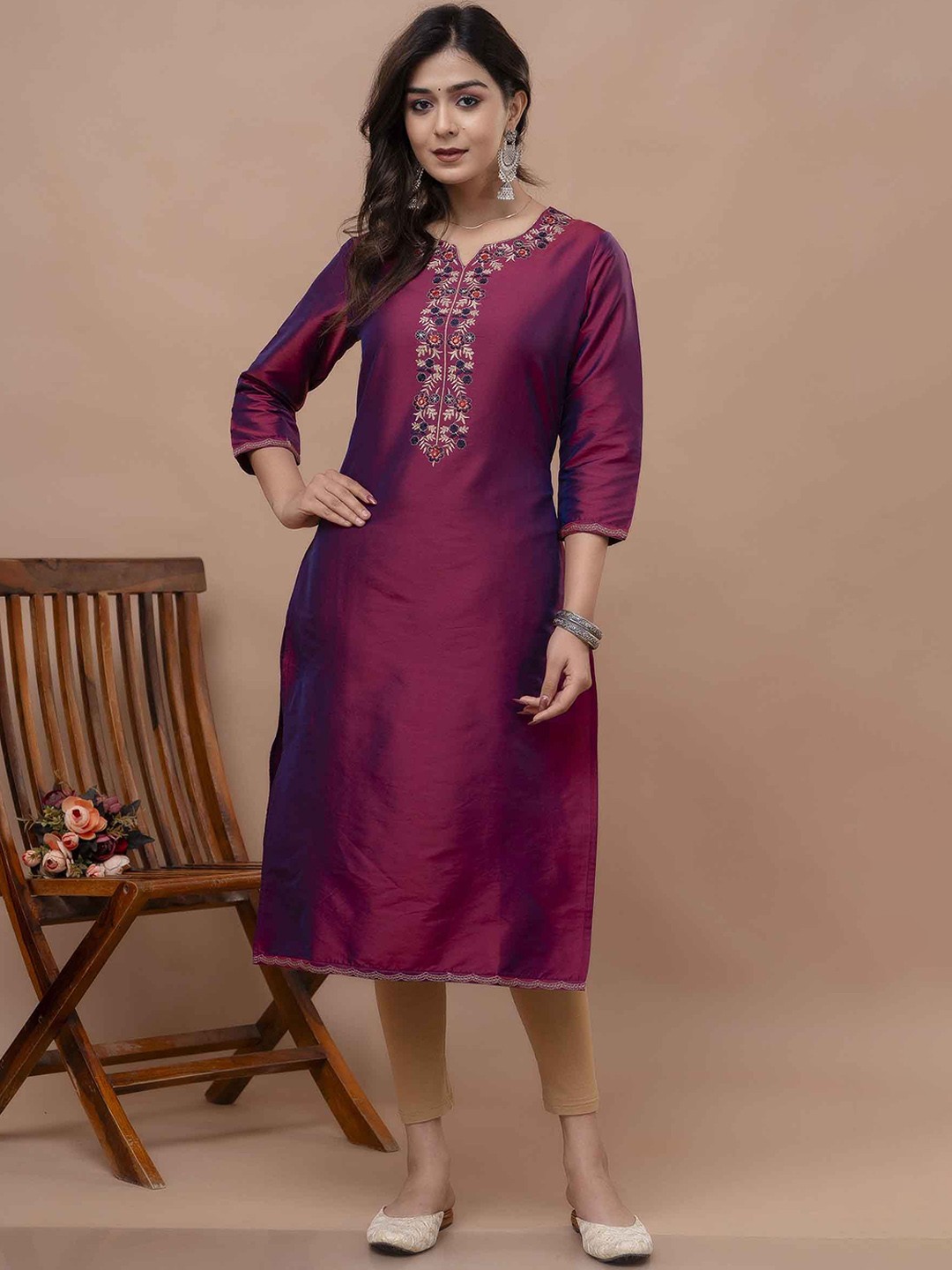 

Nehamta Embroidered Notched Neck Straight Kurta, Purple