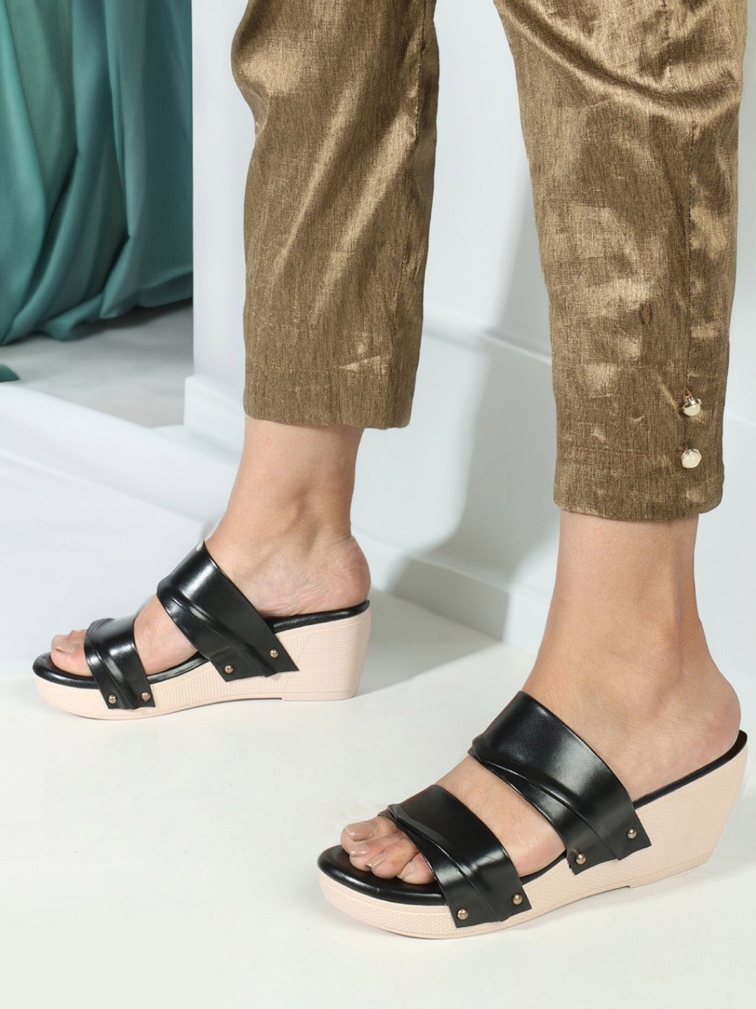 

ICONICS Open Toe Wedge Heels, Black