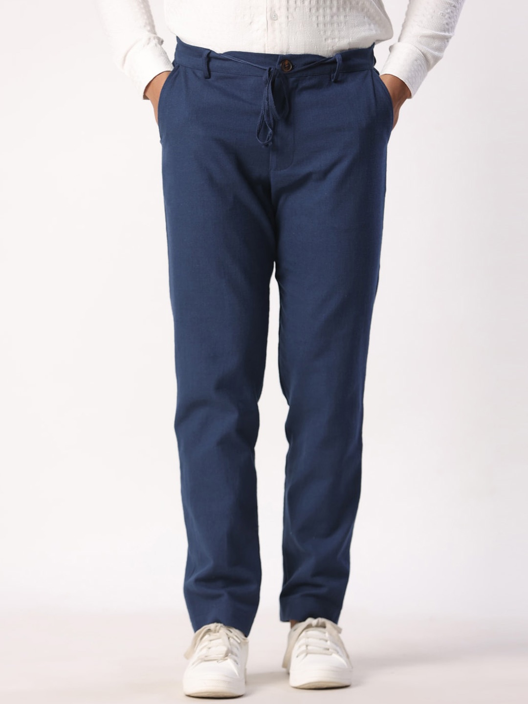 

Tistabene Men Smart Mid Rise Linen Chinos, Navy blue