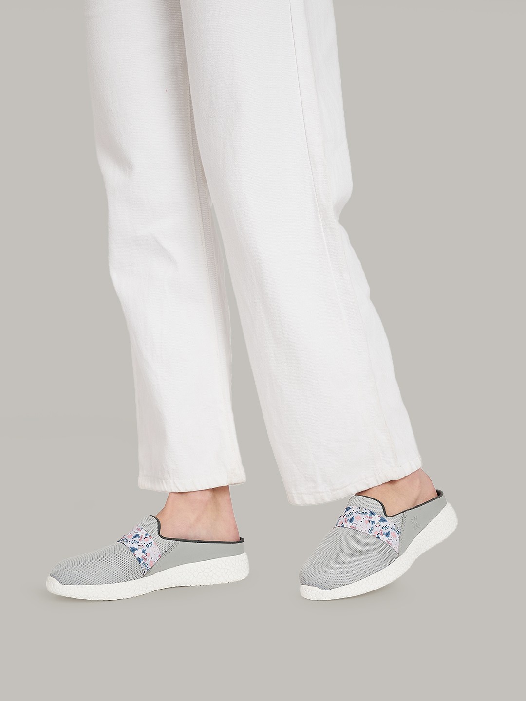

KazarMax WWomen Printed Mule Sneakers, Grey