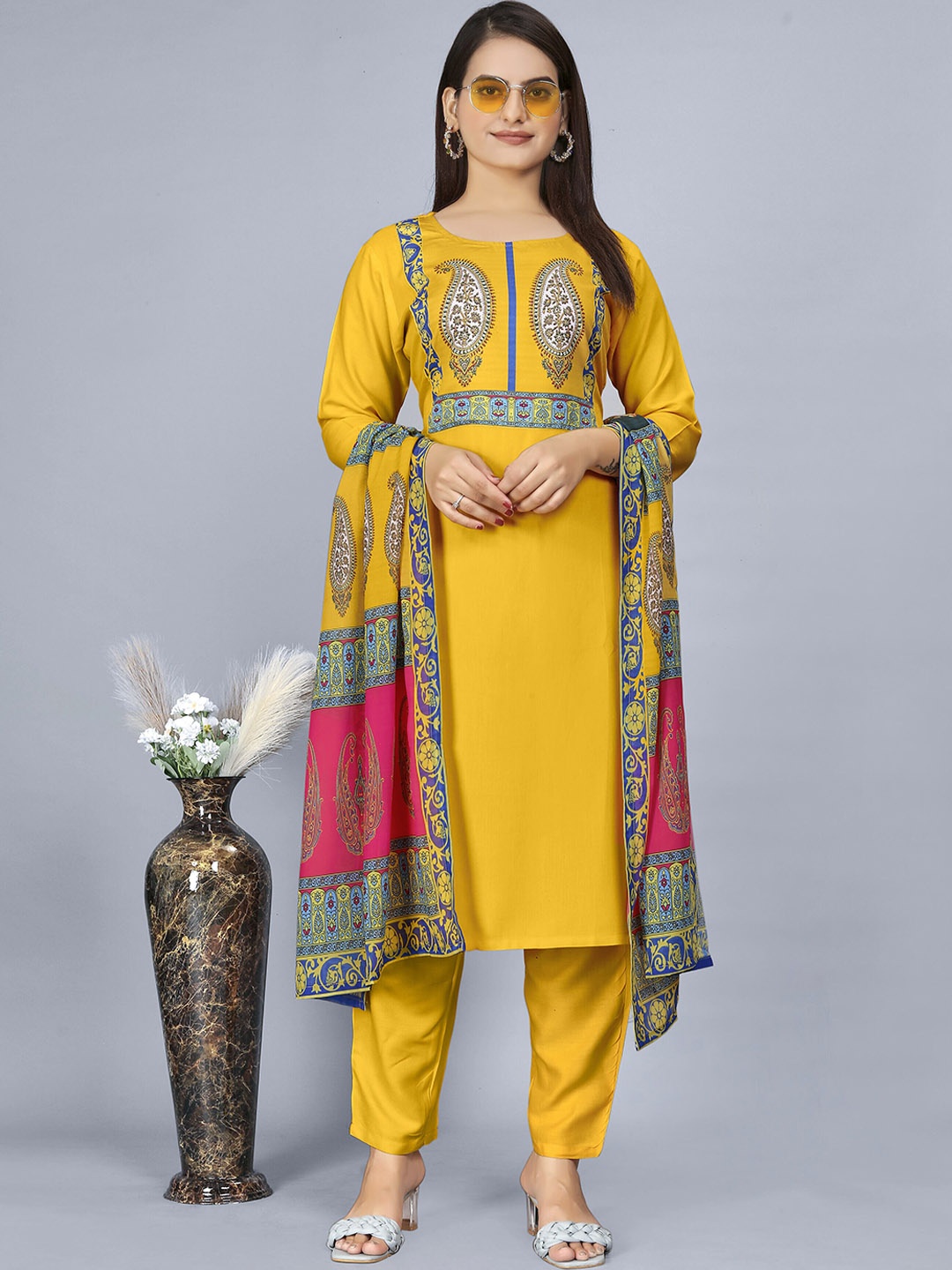 

AMRUTVARSHA CREATION Ethnic Motifs Round Neck Straight Kurta with Palazzos & Dupatta, Yellow
