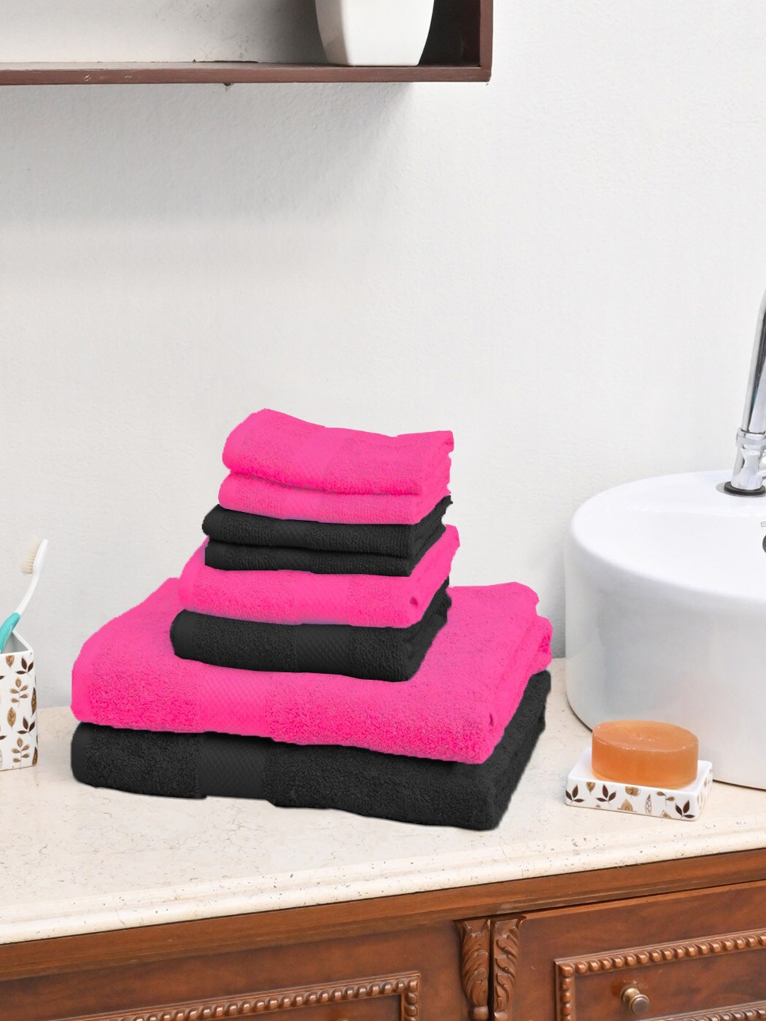 

AVI Living Unisex Black Towel Set