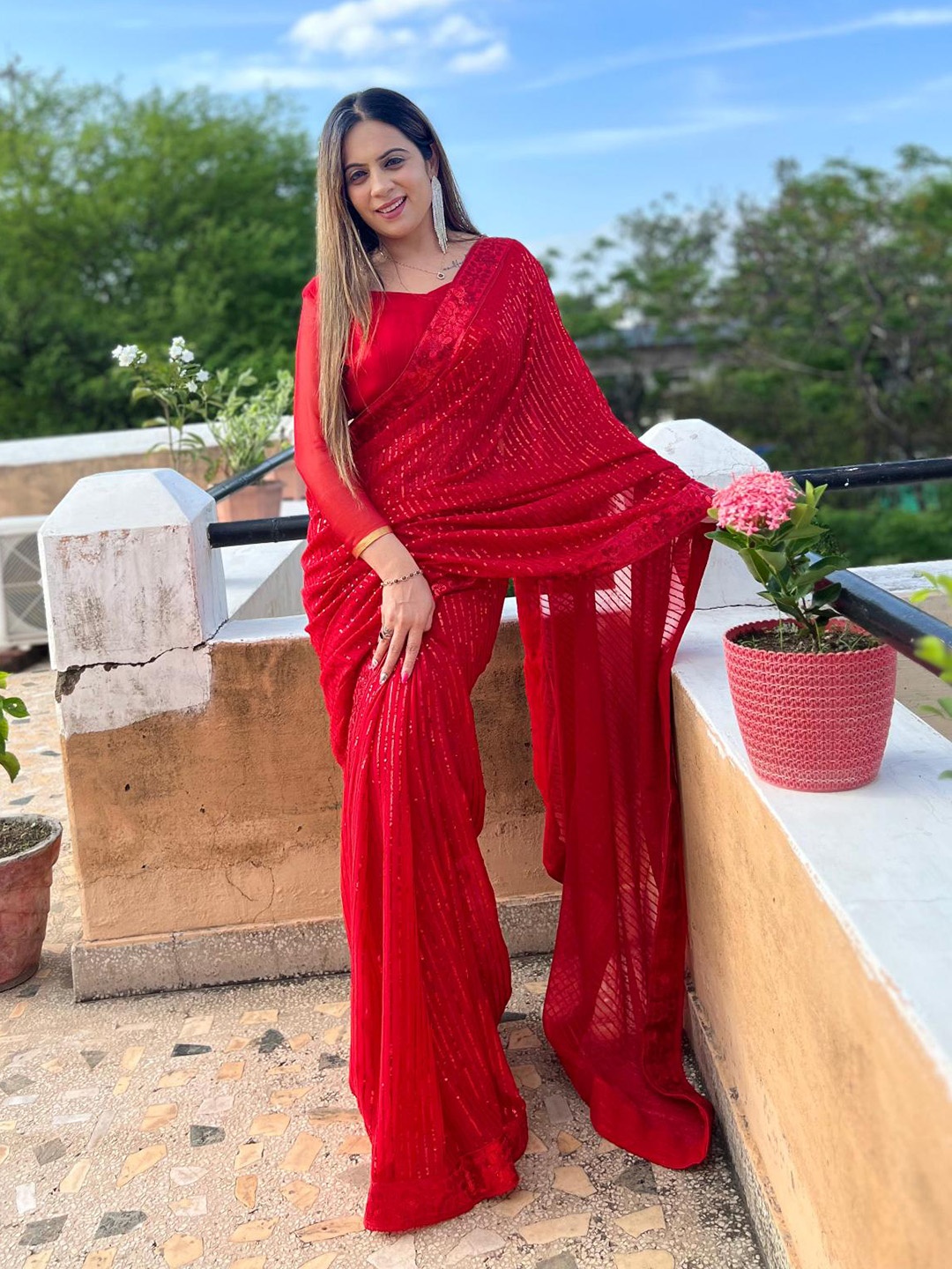 

Ekasya Striped Embellished Sequinned Saree, Red