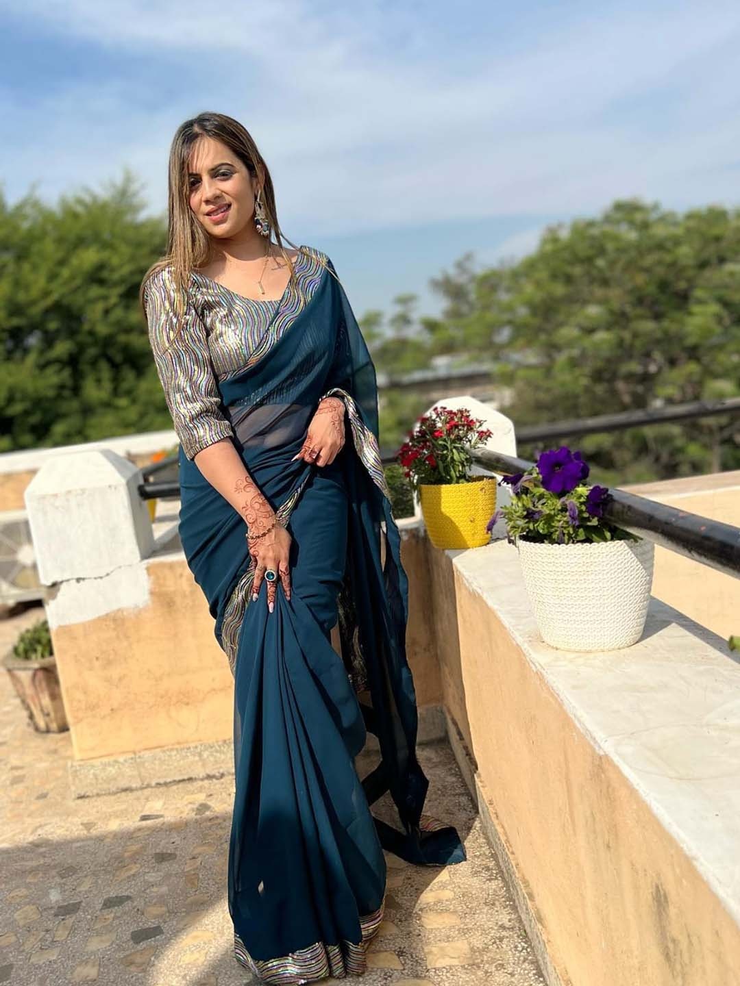 

Ekasya Sequinned Saree, Teal