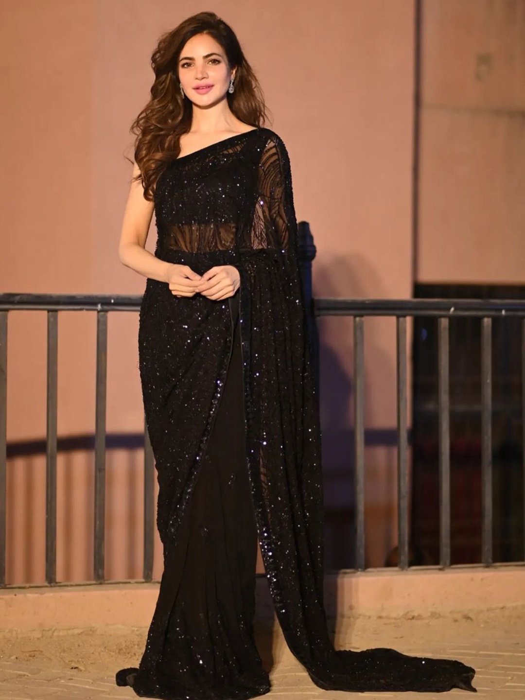 

Ekasya Embellished Sequinned Saree, Black