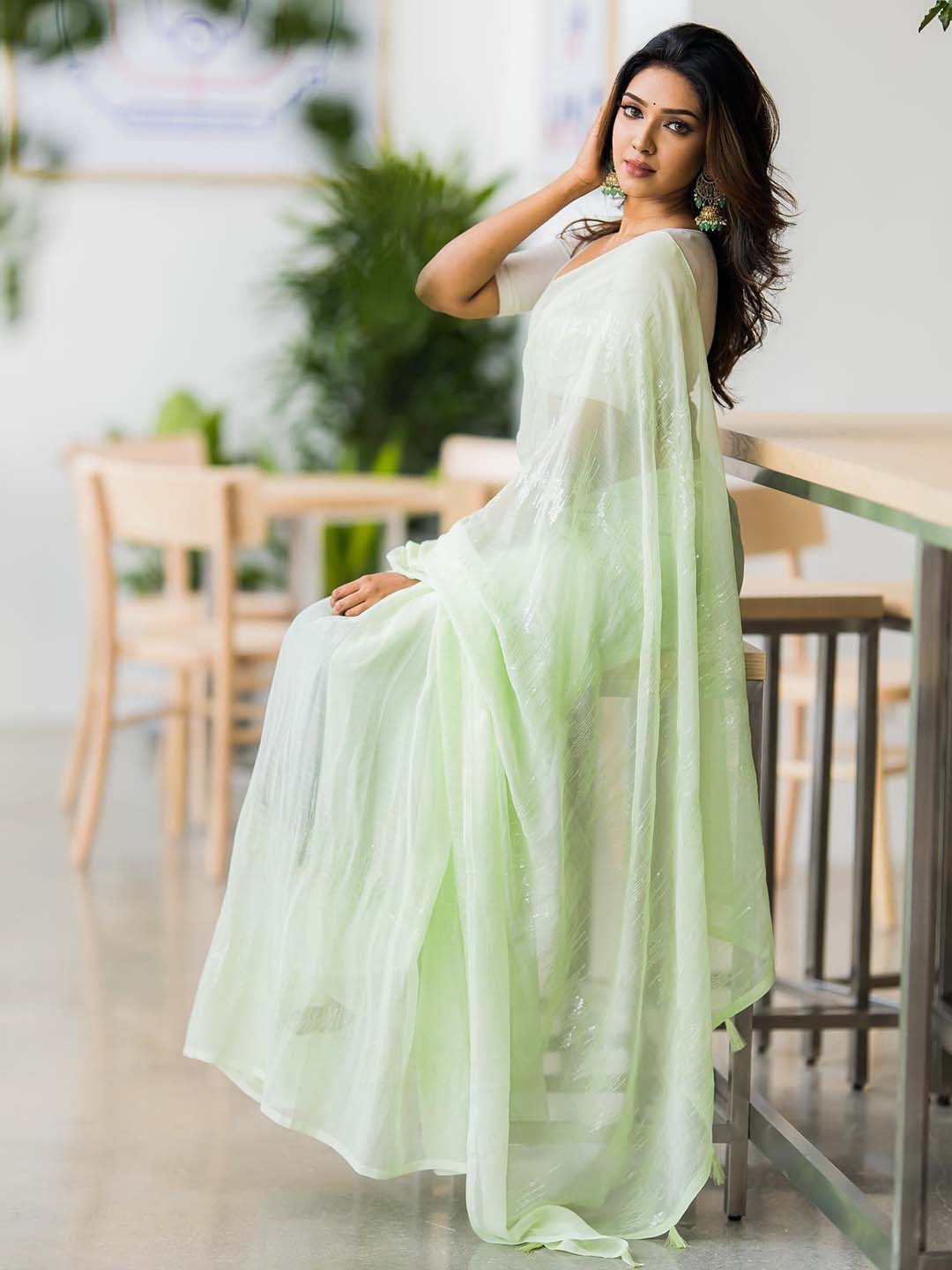 

Ekasya Striped Embellished Sequinned Saree, Green