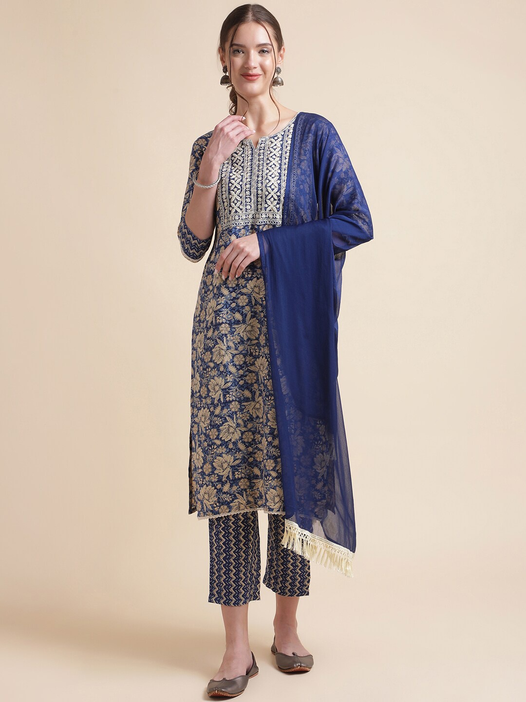 

NAINVISH Embroidered Thread Work Straight Kurta with Trousers & Dupatta with Tassels, Blue