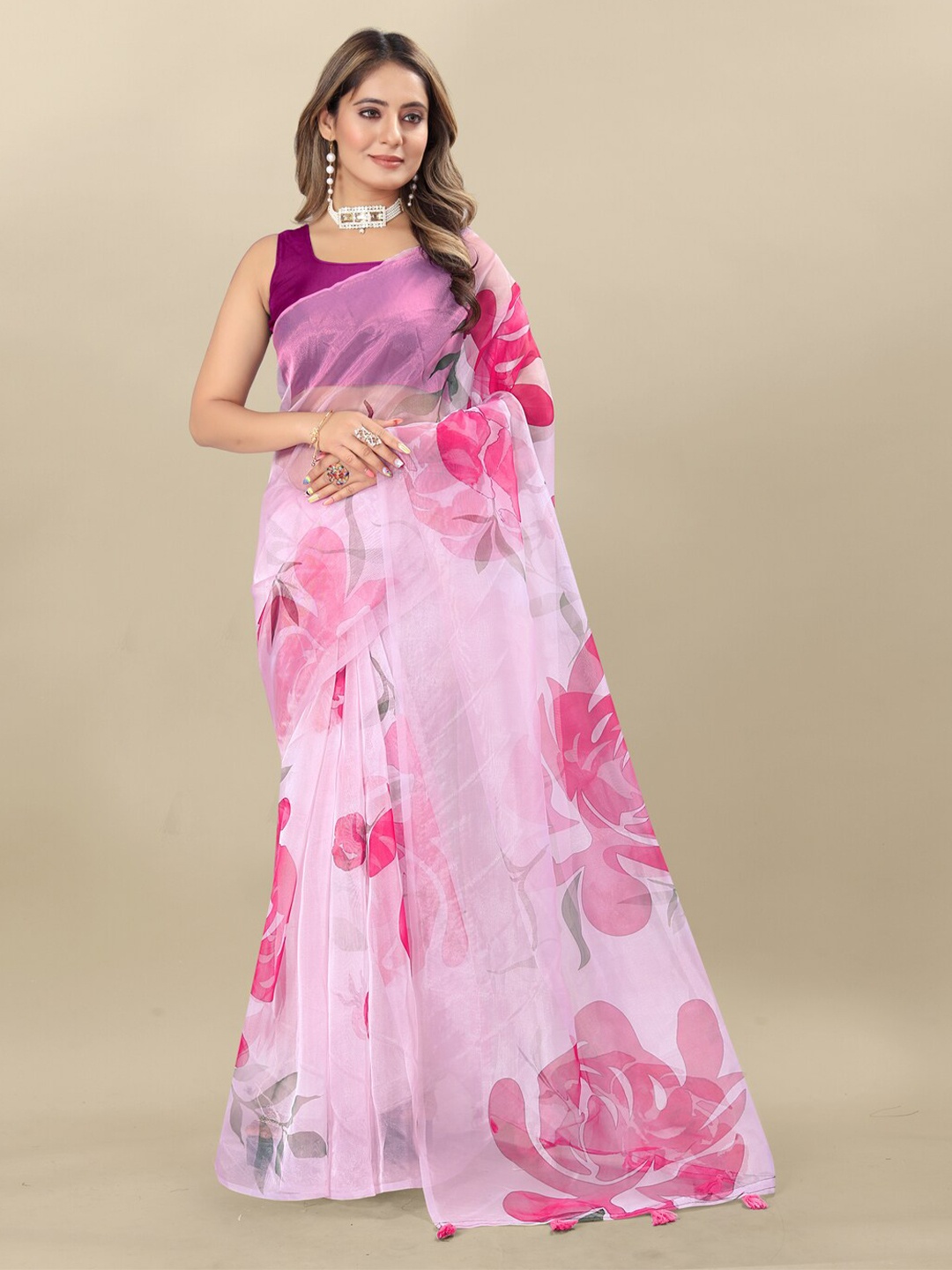 

Inithi Floral Printed Organza Saree, Pink