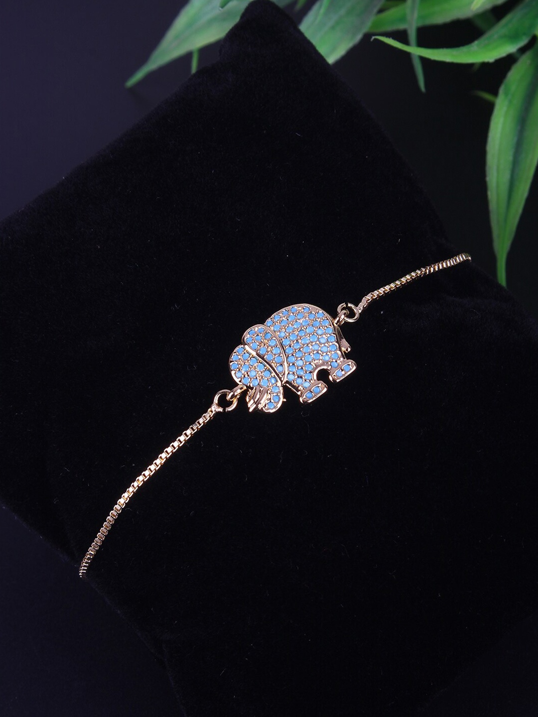 

Stylecast X KPOP Cubic Zirconia Studded Rose Gold Plated Charm Bracelet