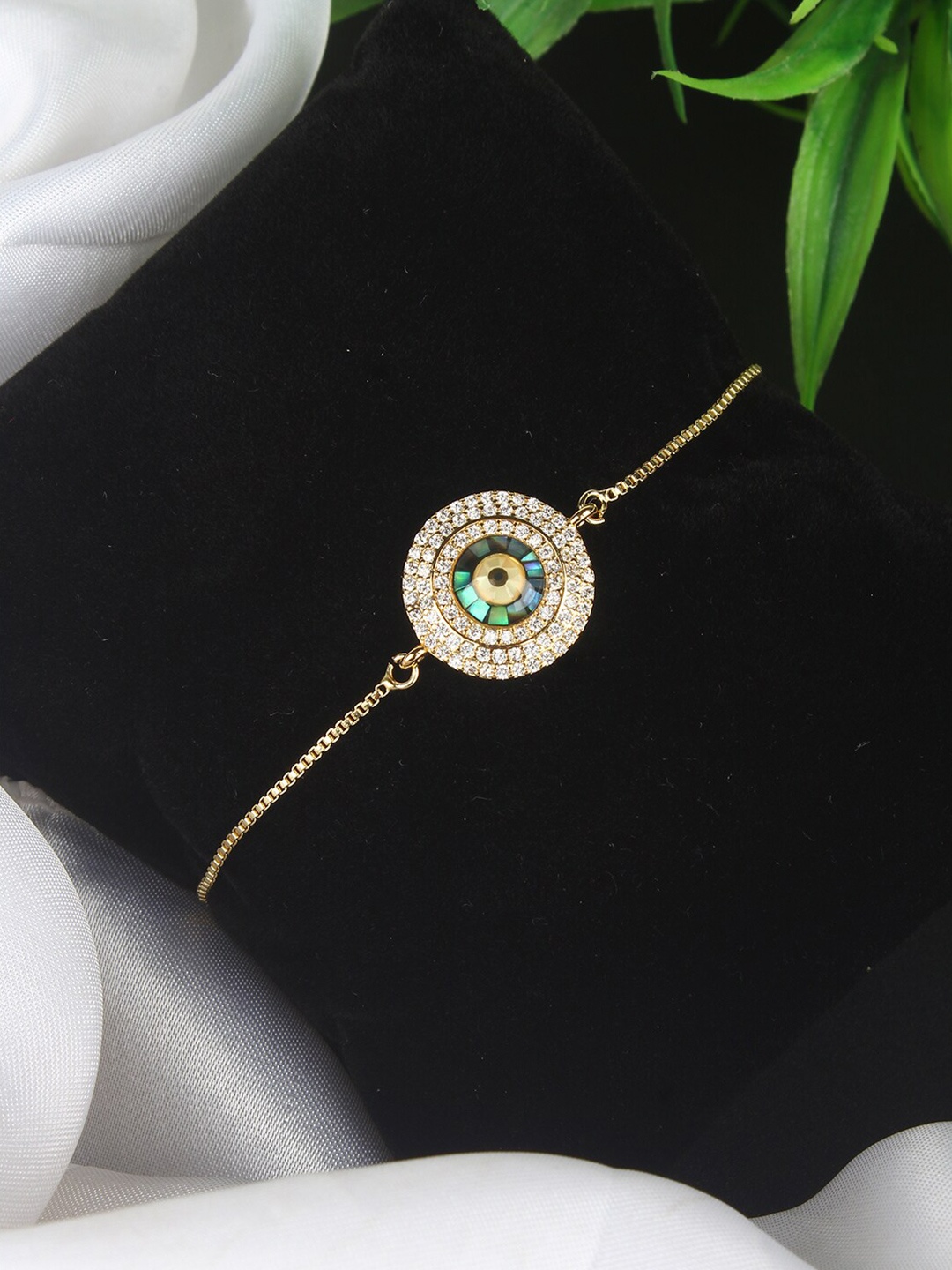 

Stylecast X KPOP Gold-Plated Cubic Zirconia Studded Charm Bracelet