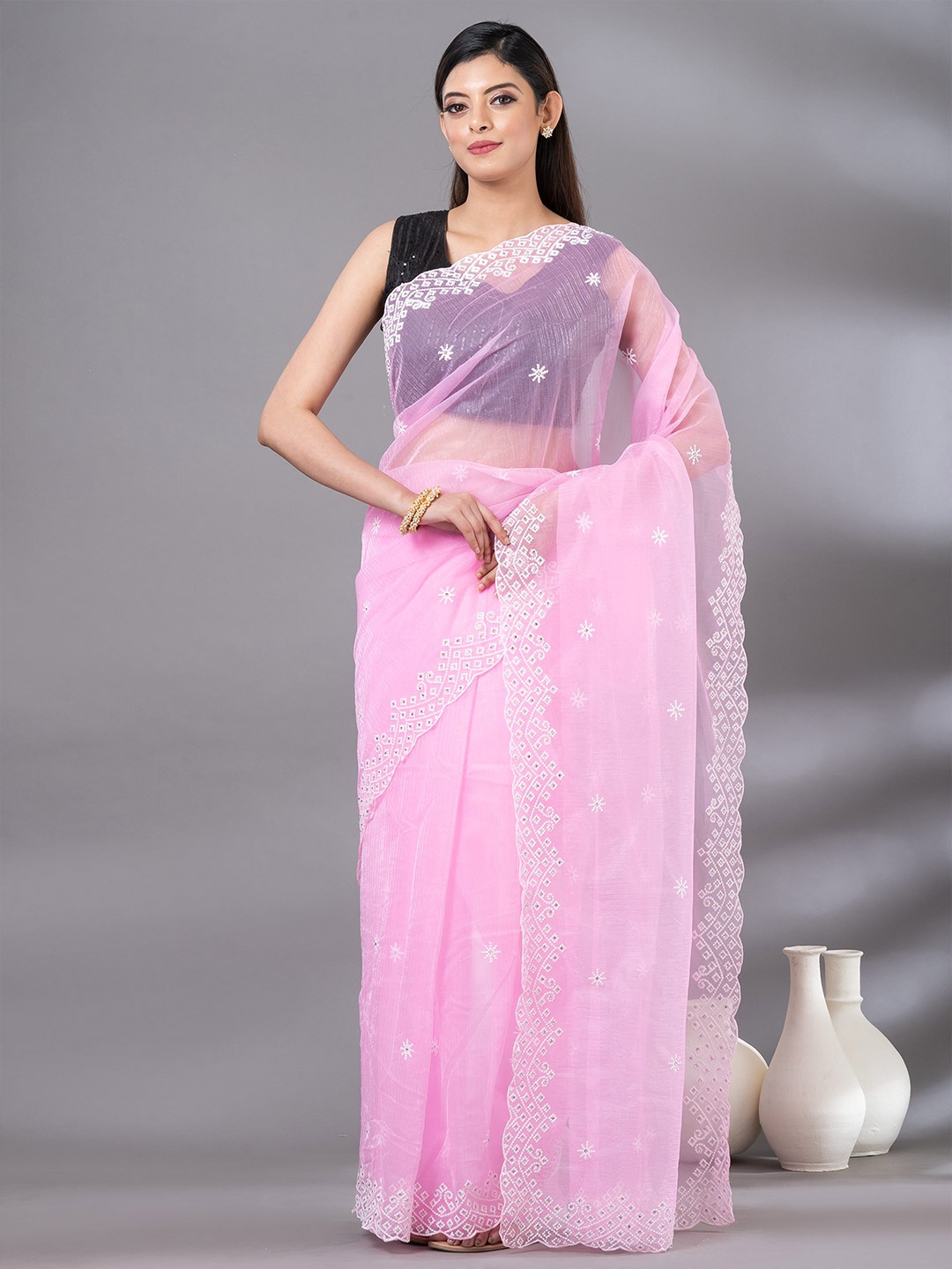 

MAHALASA Ethnic Motifs Embroidered Tissue Saree, Pink