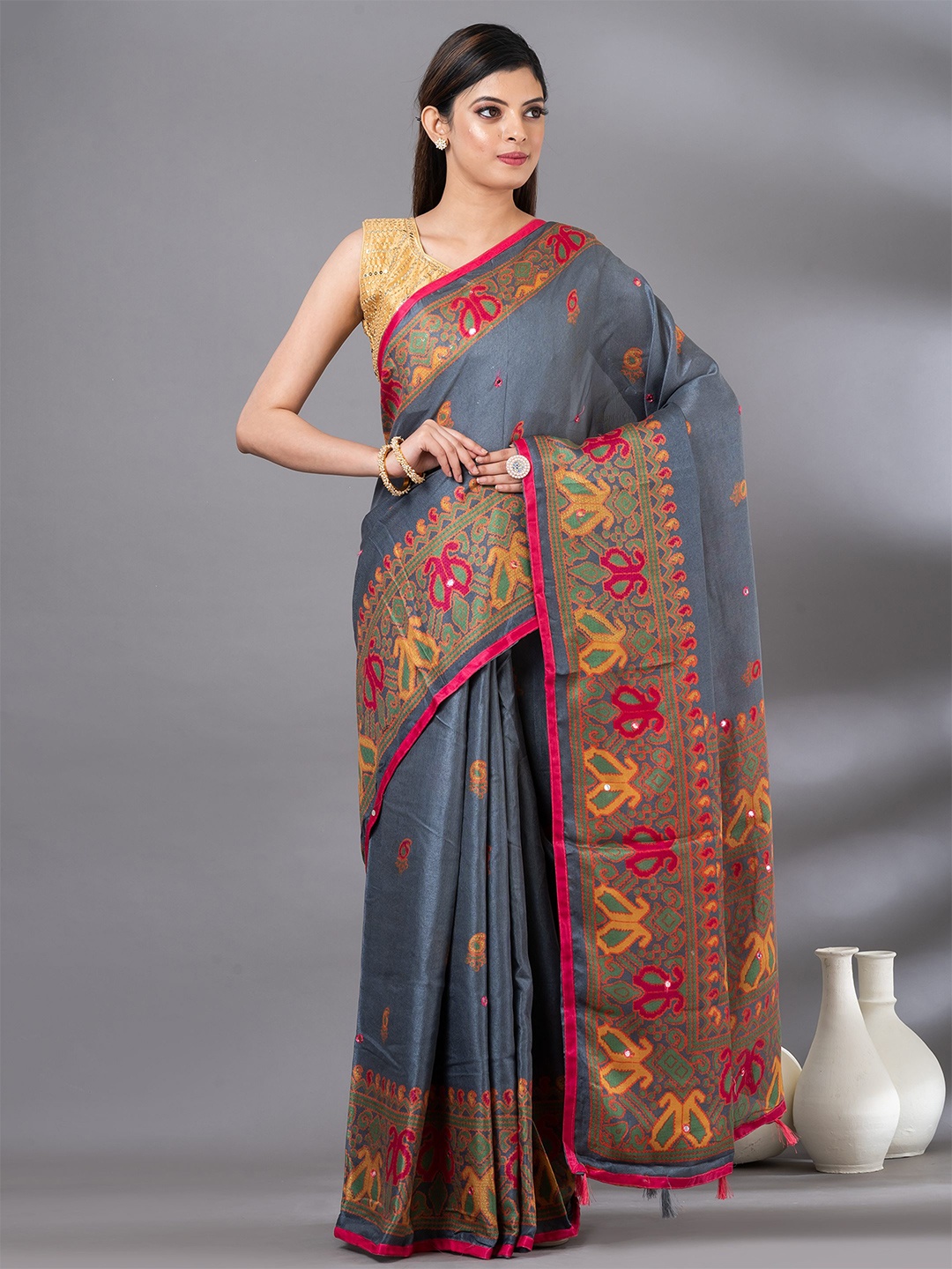 

MAHALASA Floral Embroidered Jute Cotton Saree, Grey
